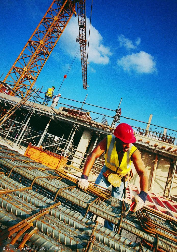 建筑工地施工 圖解建筑施工的核心流程與安全要點(diǎn)